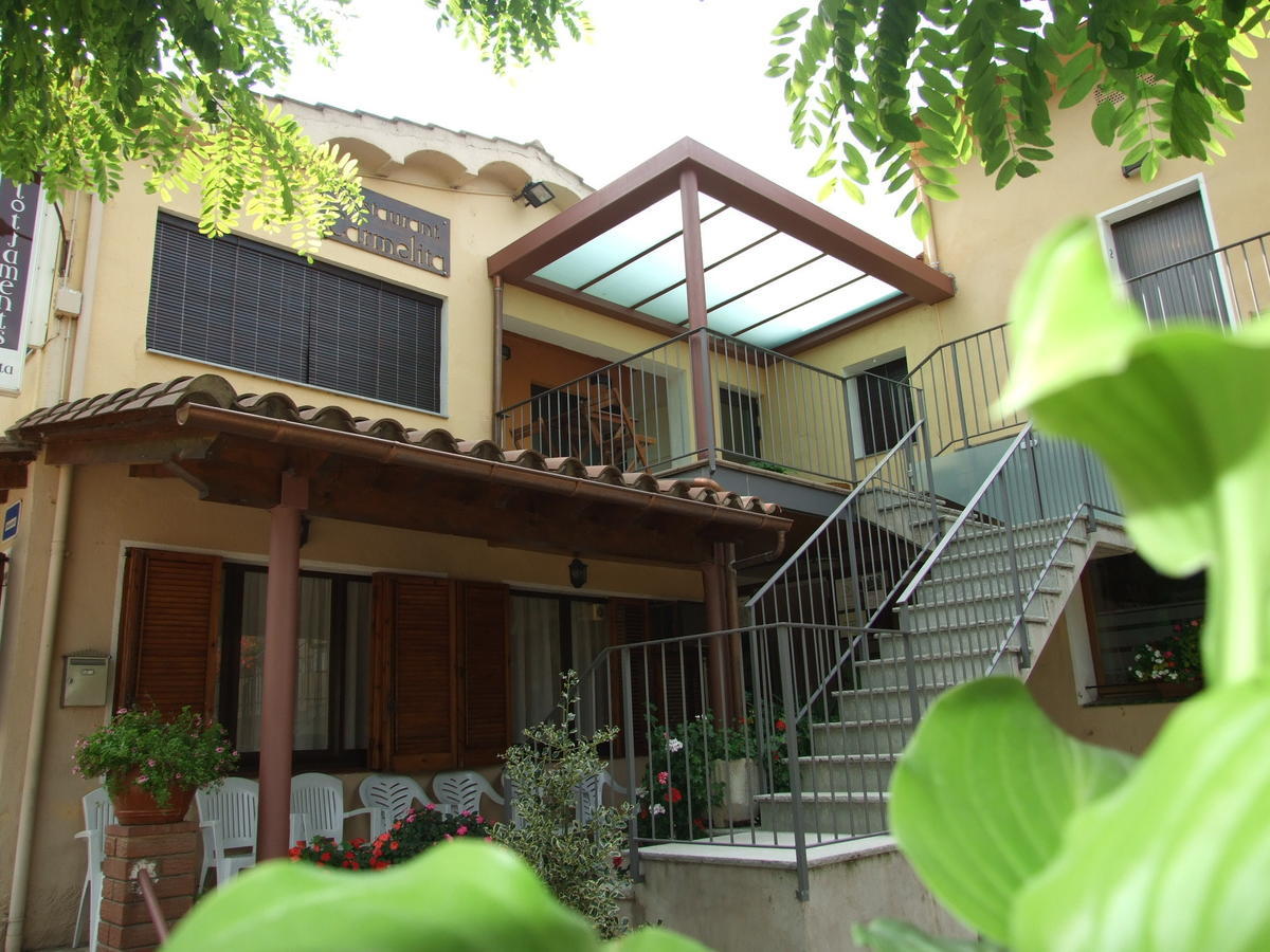 Aparthotel Carmelita Sant Privat de Bas Exterior foto