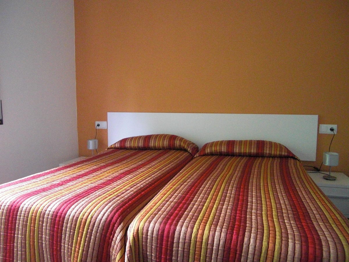 Aparthotel Carmelita Sant Privat de Bas Zimmer foto